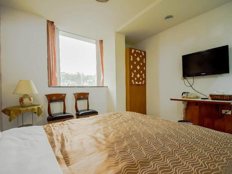 ซงหยวน เบด แอนด์ เบรคฟาสต์ Apartment ลู่กู่ ภายนอก รูปภาพ